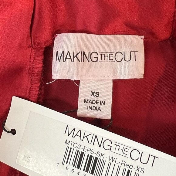 Making The Cut Skirt Jeanette's Maxi Hi Lo Pleated Skirt NWT Size XS Red Satin - Picture 9 of 13